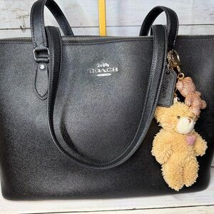 Coach Gallery Tote Black Leather Tote with Teddy Charm